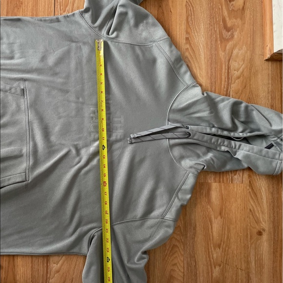 The North Face gray hoodie size XXL - Picture 6 of 8